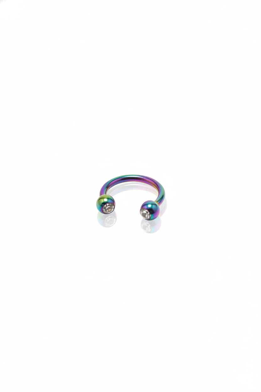 No121-Piercing2