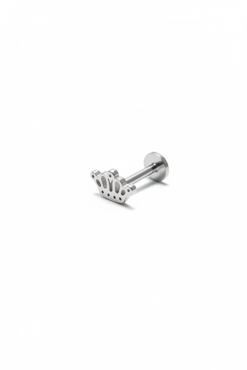 No023-Piercing1