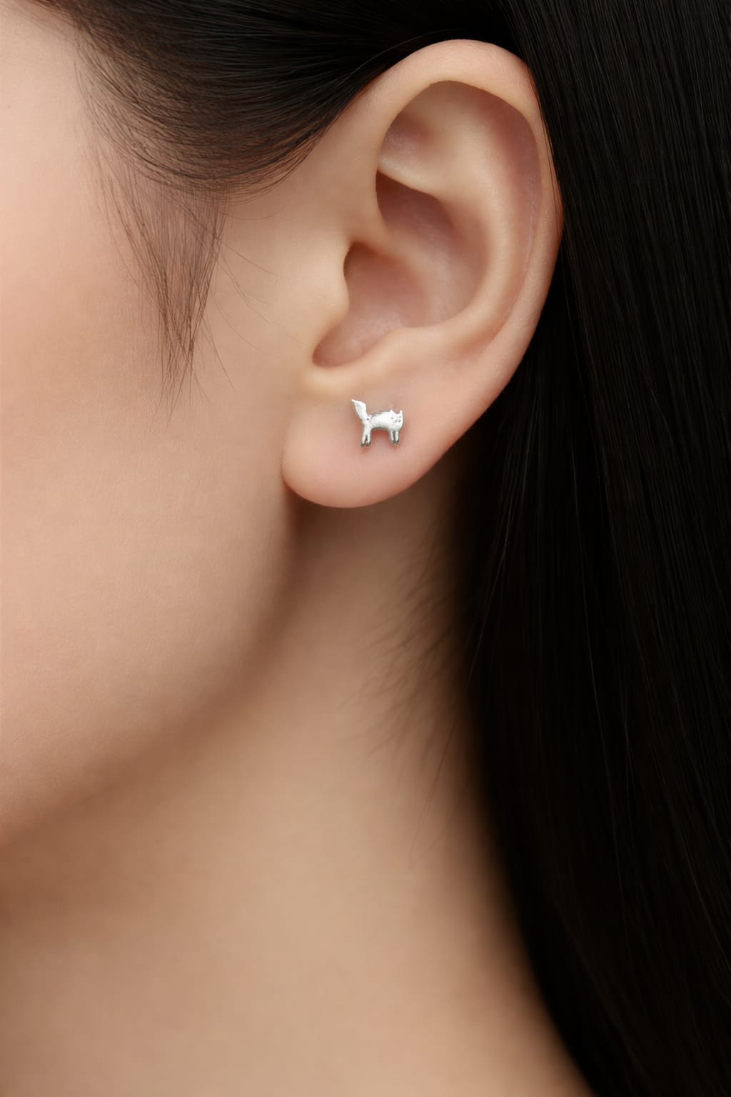 No025-Piercing1