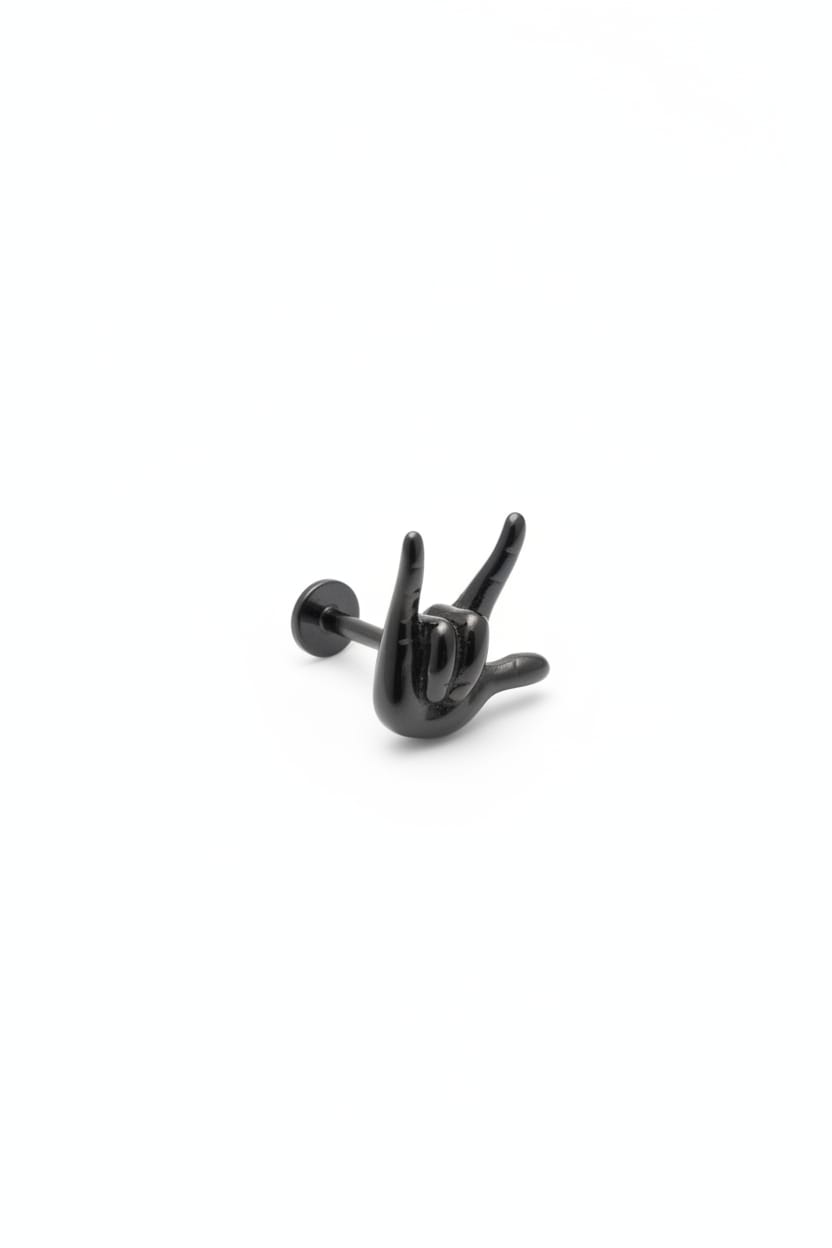 No033-Piercing1