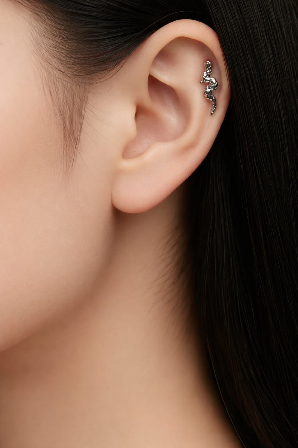 No075-076-Piercing1